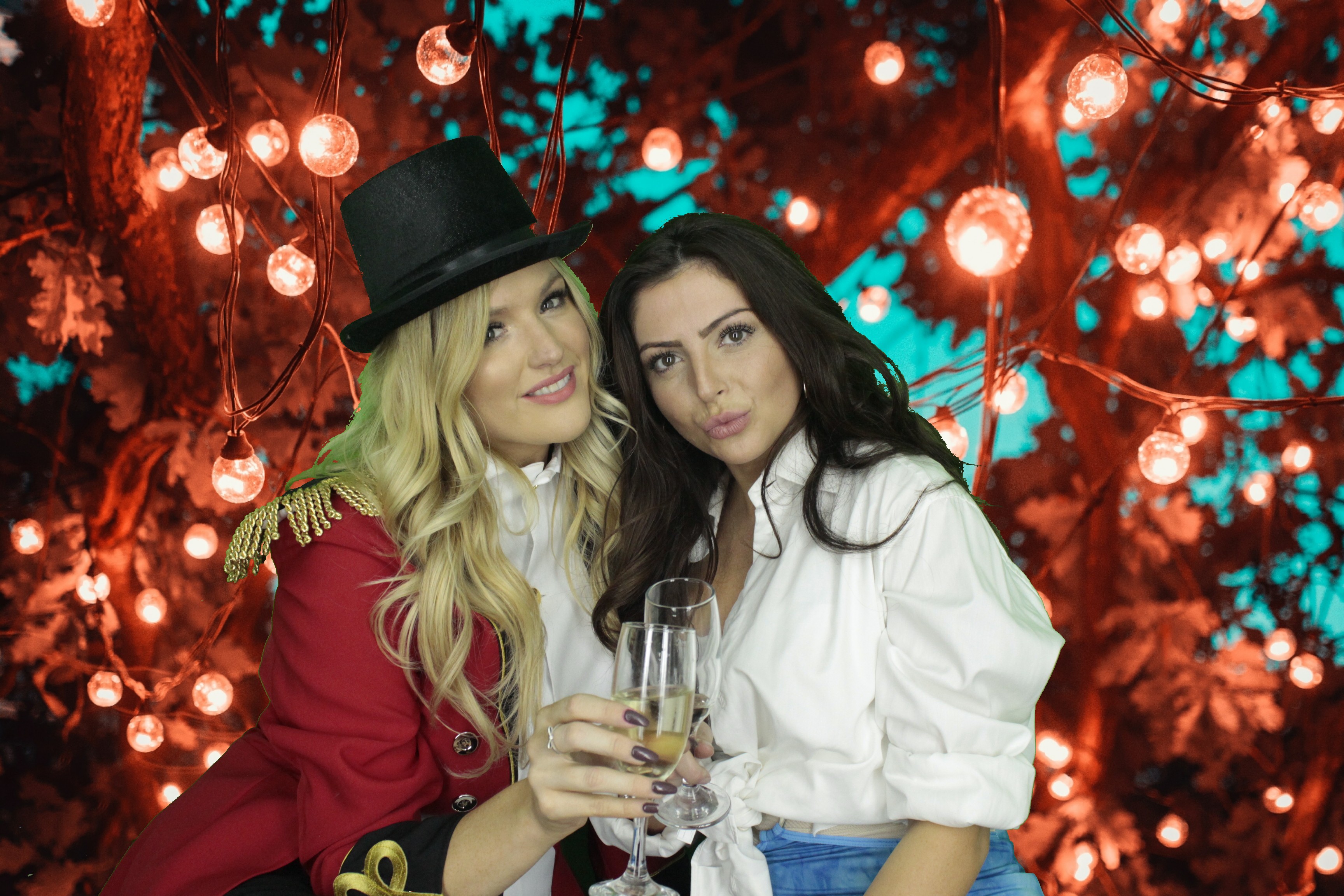 Sams 30th Netflix Party | View more photos from the event at gallery.myphotoboothexperience.co.uk/u/MyPhotoBoothExperienceLtd/Sams-30th-Netflix-Party